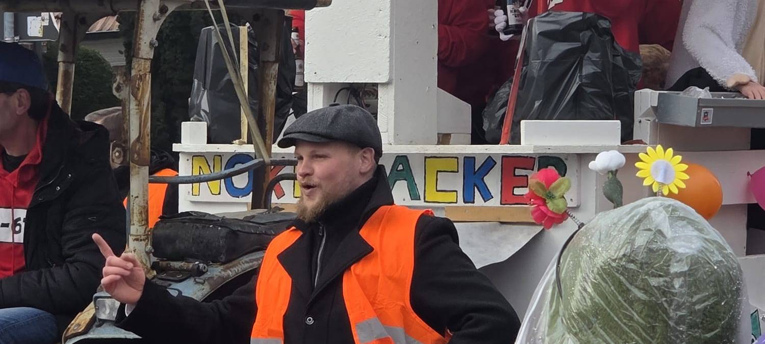 NORDKIRCHEN: Fröhlicher Umzug