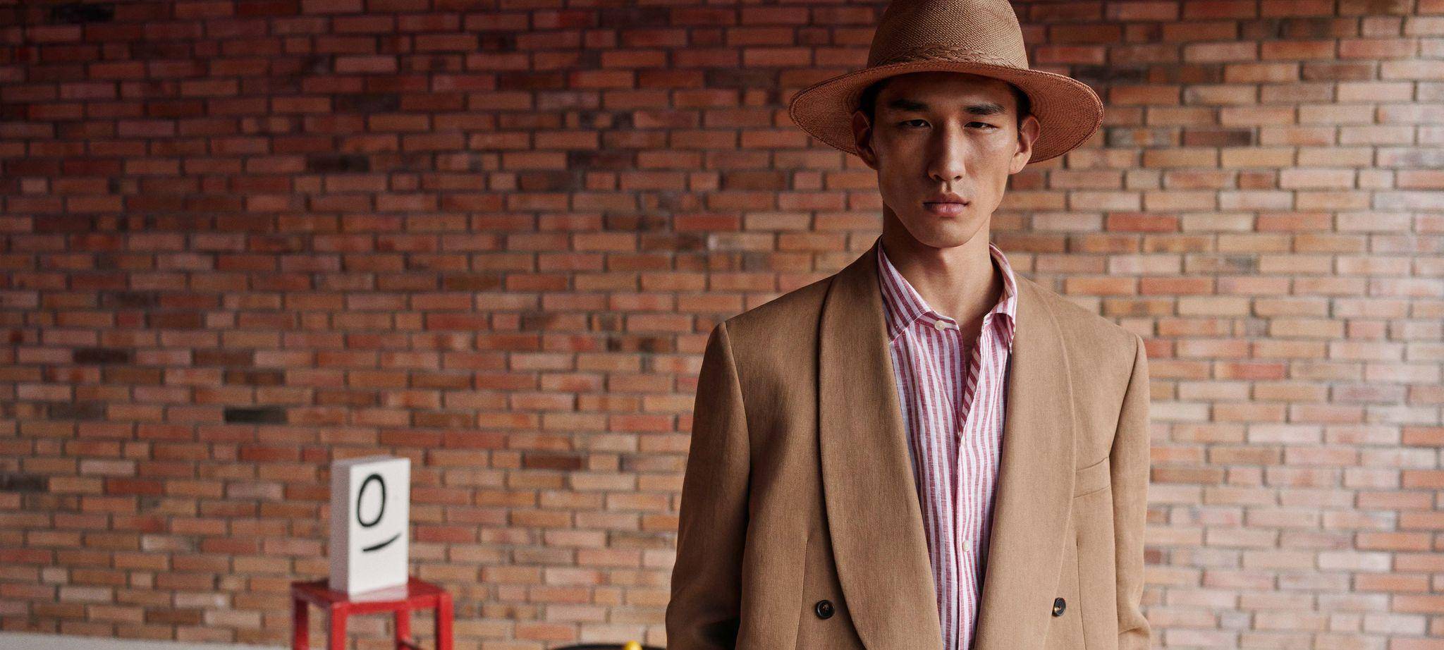 Braunes Sakko zu Streifenhemd von Loro Piana