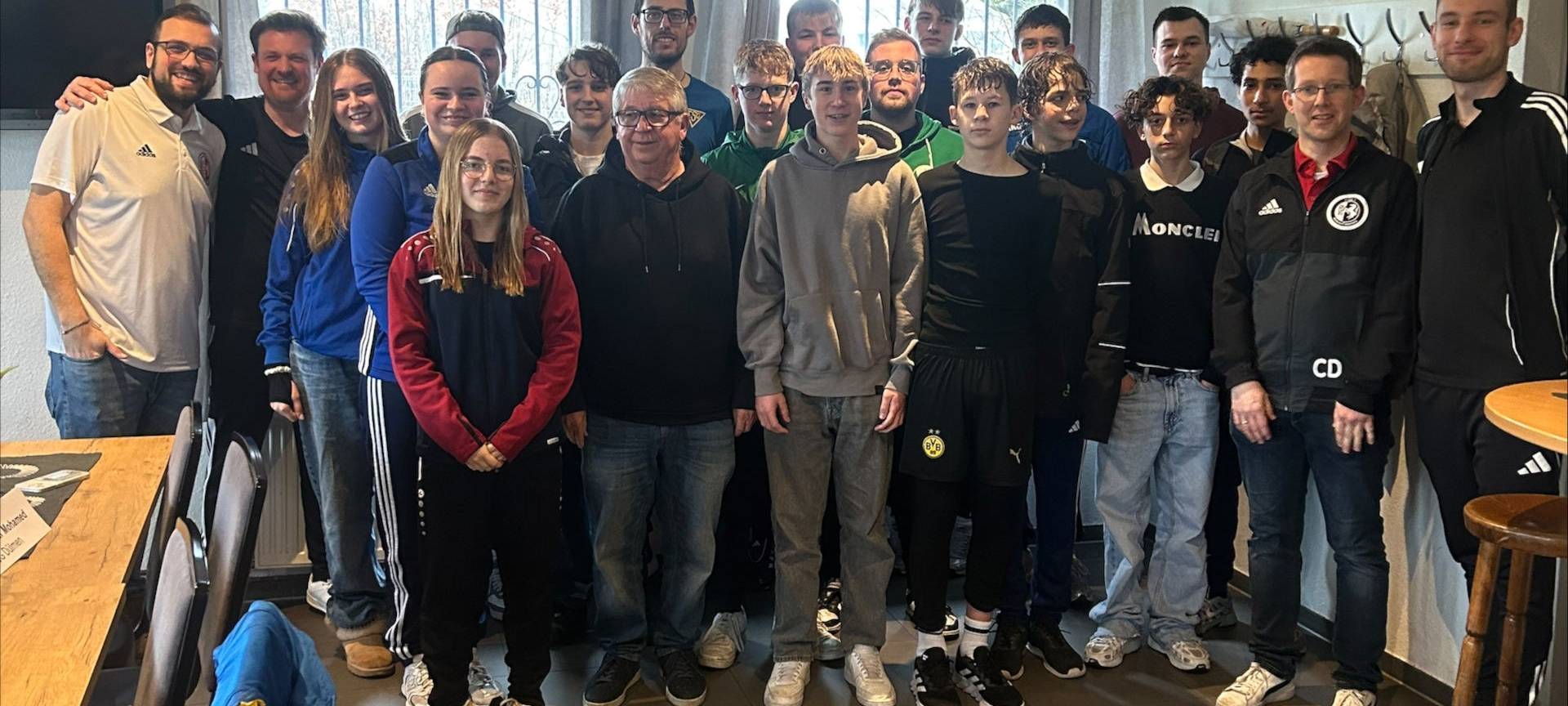 KREIS: Kompakte Schiedsrichter-Ausbildung