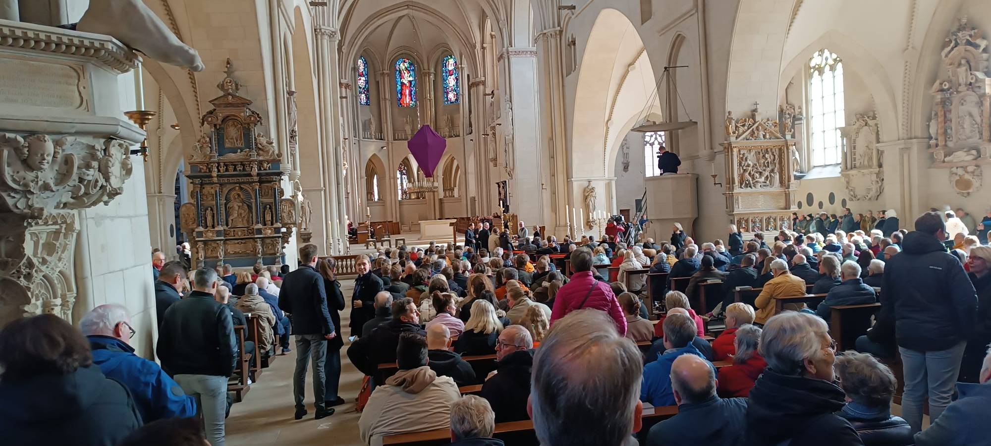 Bistum Münster: neuer Bischof - Interview anhören!