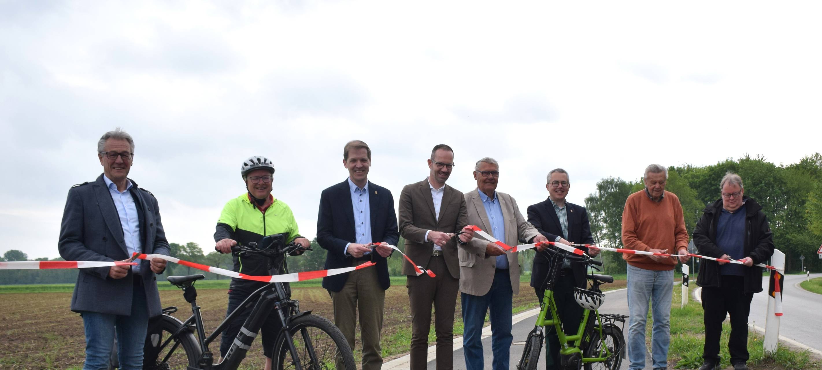 LÜDINGHAUSEN: Neuer Radweg eröffnet