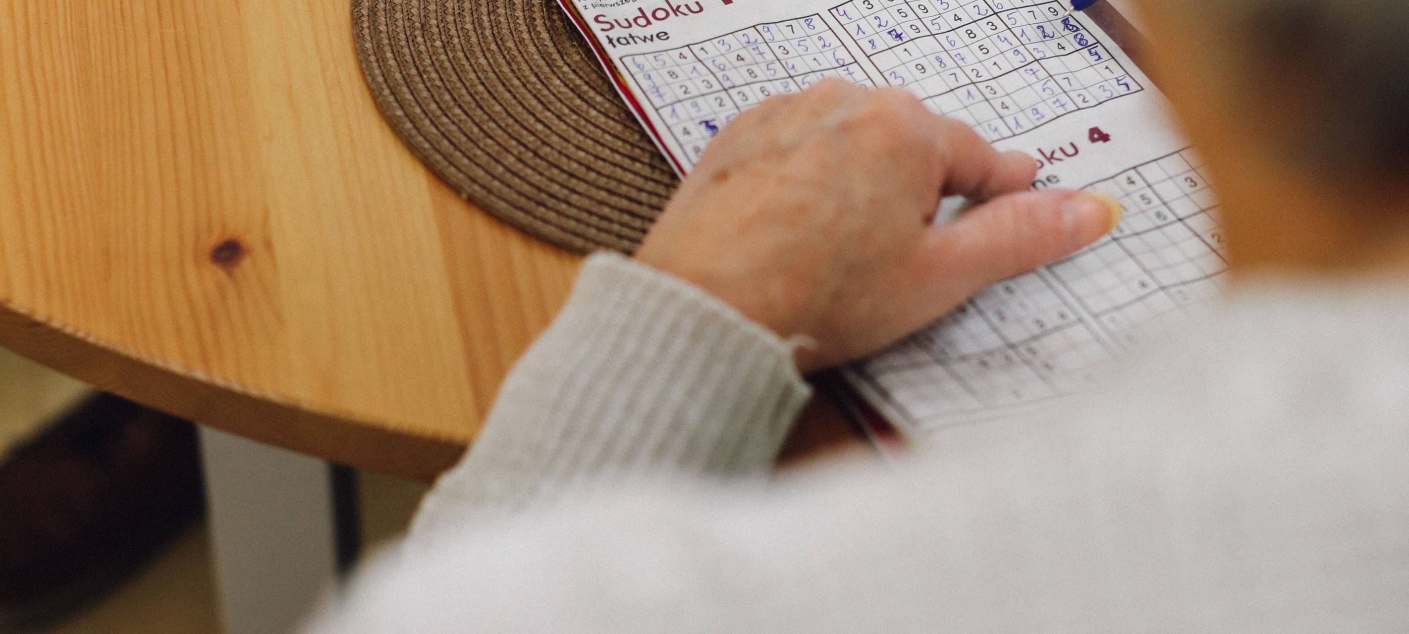 Sudoku oder Kreuzworträtsel? Was unser Gehirn trainiert.