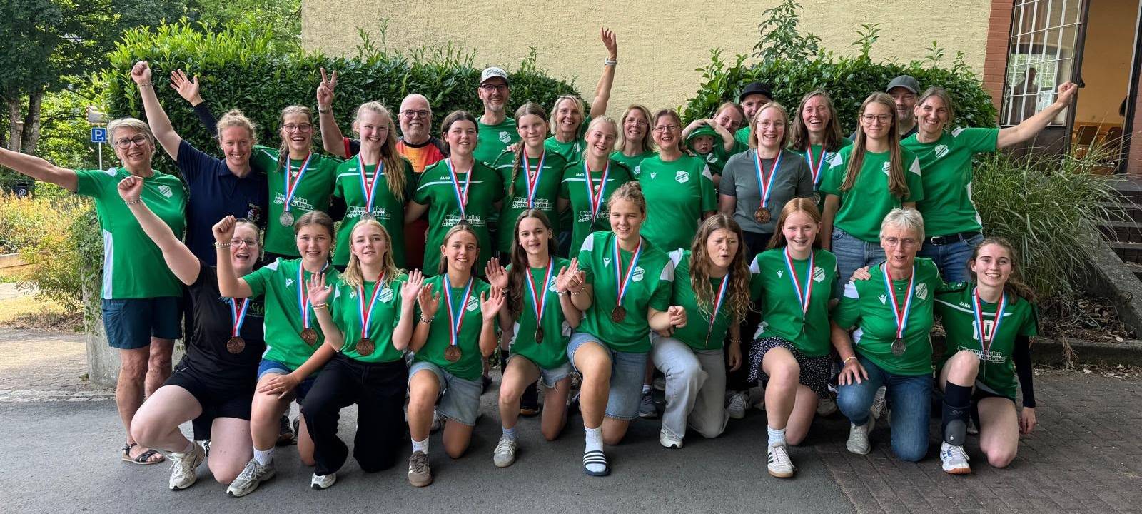 HAUSDÜLMEN: Silber für Indiaca-Spielerinnen