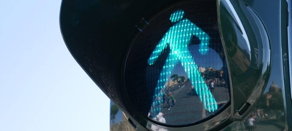 DÜLMEN: Kaputte Fußgängerampel an Münsterstraße