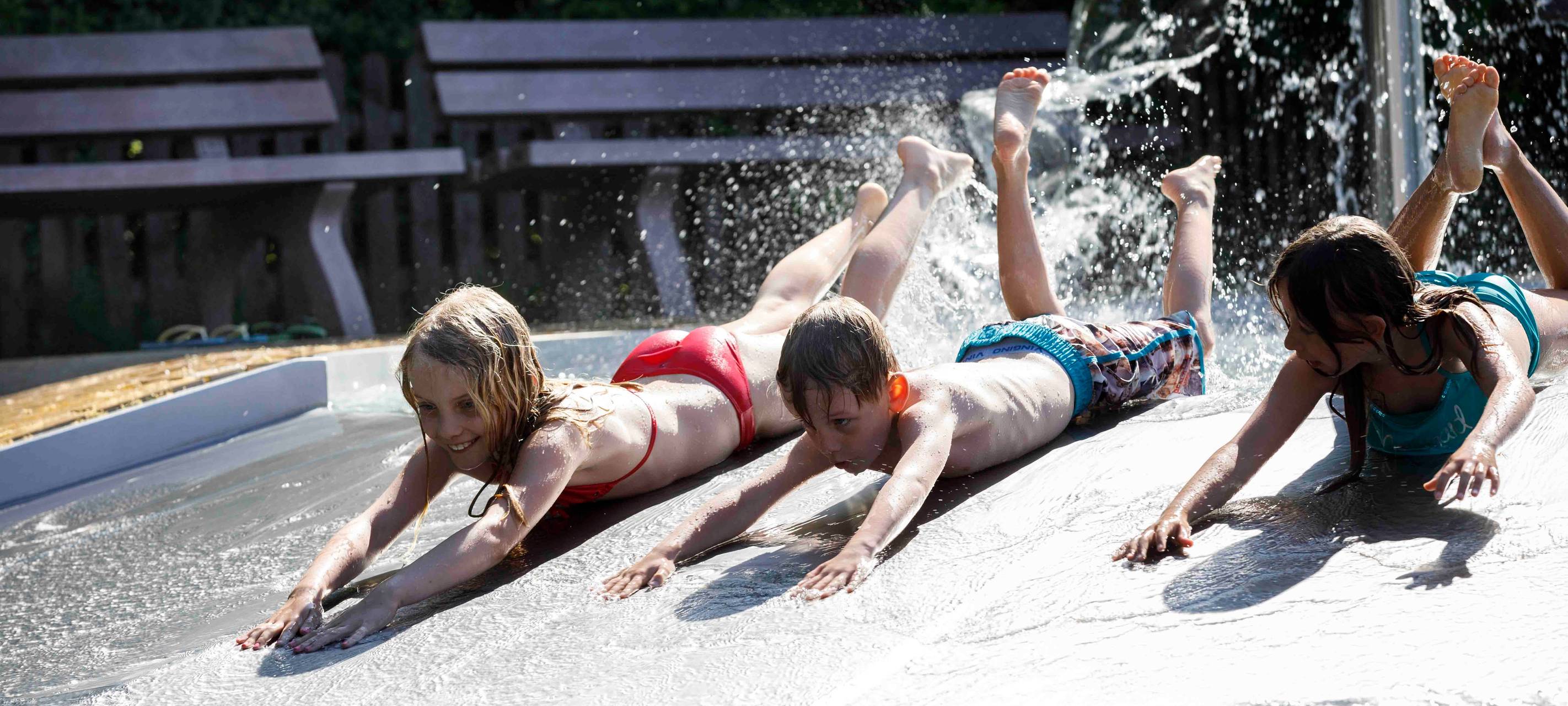 NOTTULN: Zwischenbilanz Wellenfreibad
