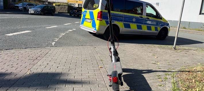 LH: Zu jung und ohne Versicherung mit E-Scooter unterwegs