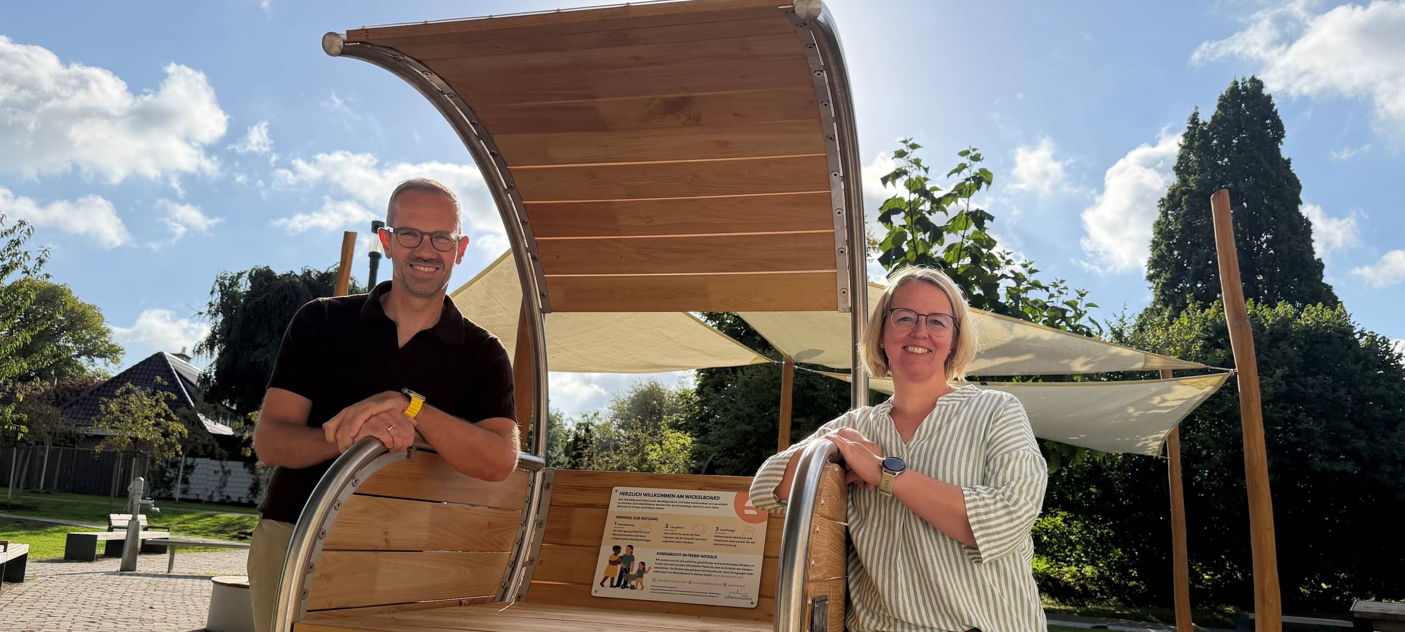 LÜDINGHAUSEN: Outdoor-Wickeltisch