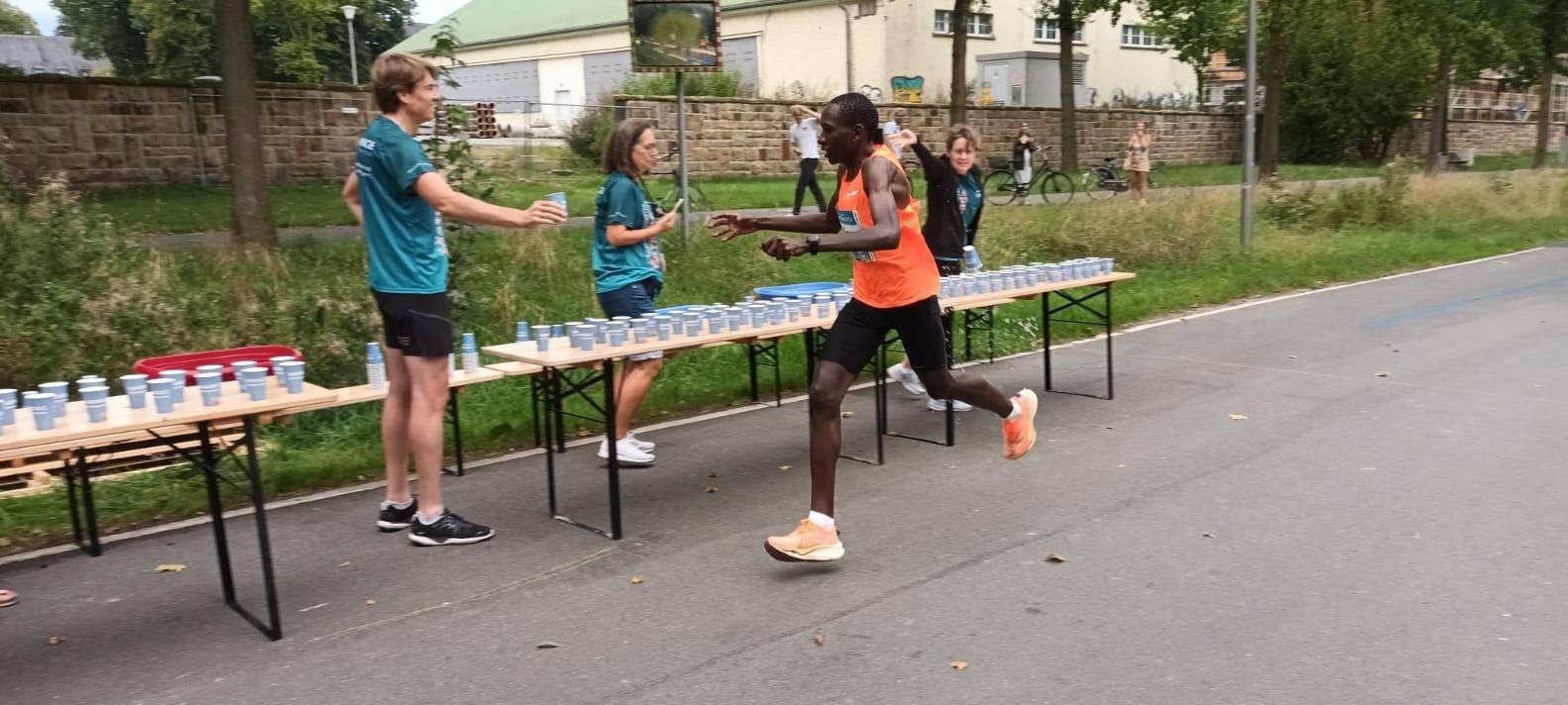KREIS: Läufer beim Münster Marathon