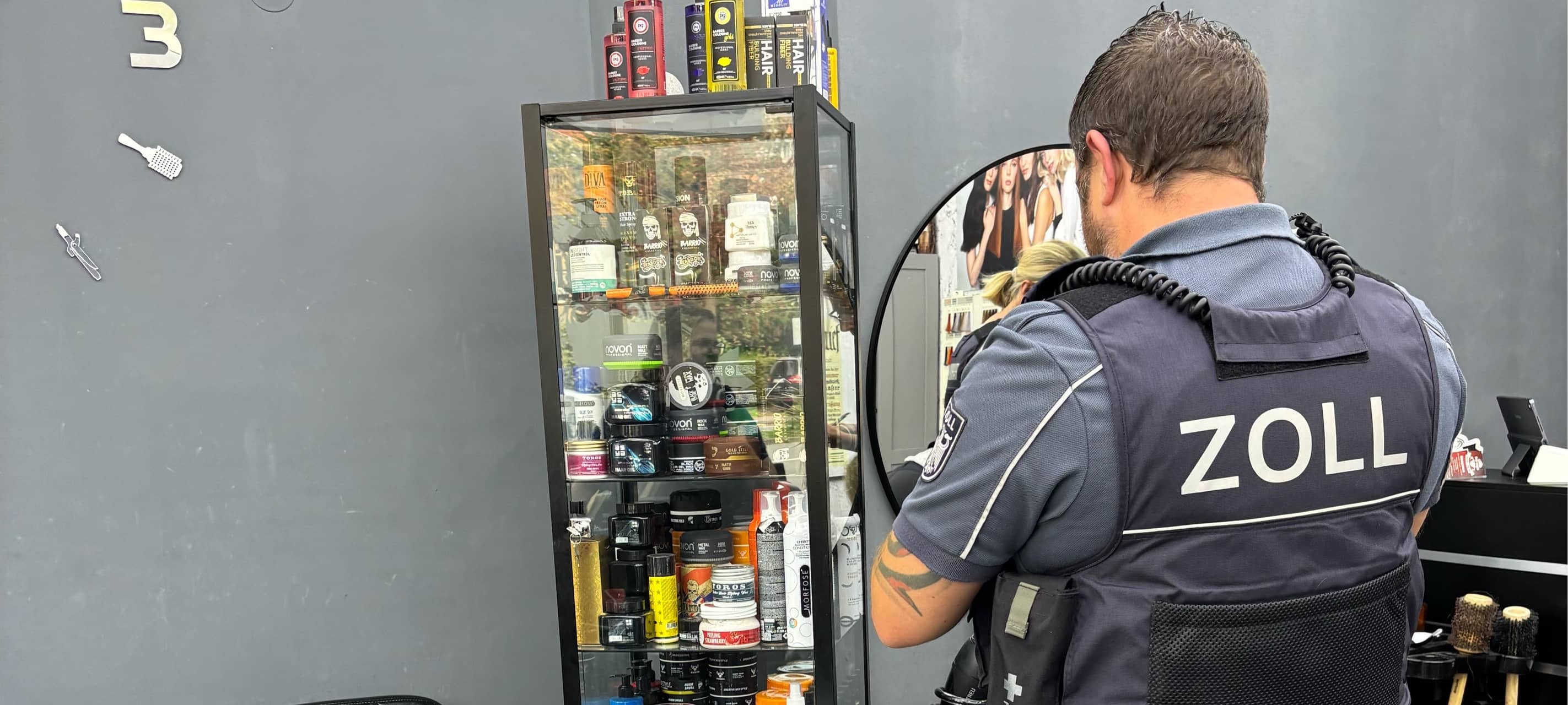 COESFELD: Zoll kontrolliert Barbershops und Nagelstudios