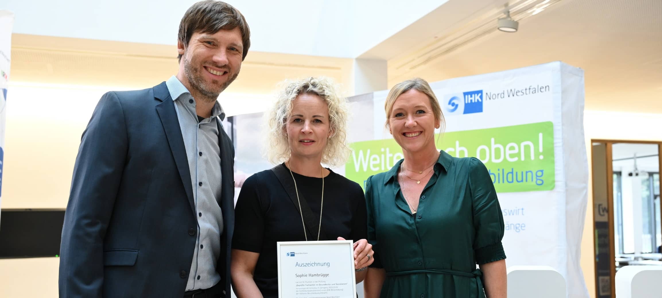 ROSENDAHL: unter den 3 besten der IHK-Prüfung