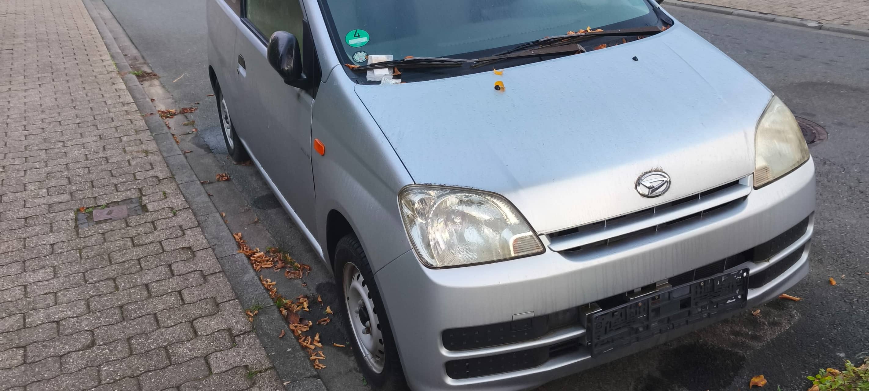 DÜLMEN: Auto gammelt ewig vor sich hin