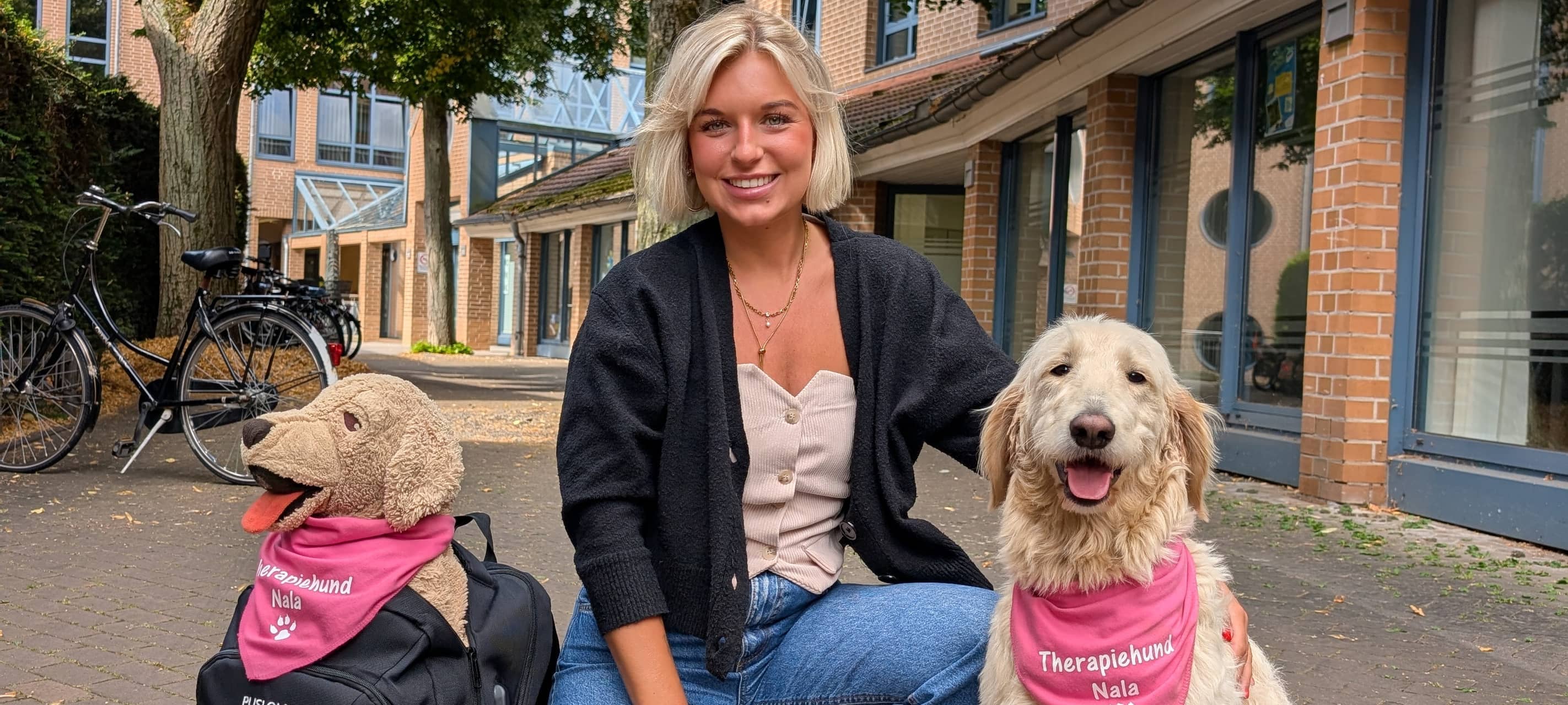 DÜLMEN: Therapiehunde helfen Jugendamt und Kita