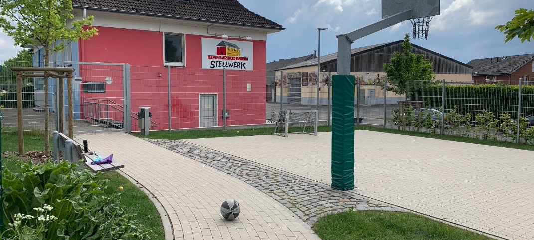 KREIS: Jugendtreffs planen wieder zu öffnen